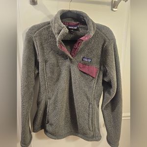 Patagonia Gray Purple Re-Tool Snap-T Pullover Fleece, women’s size medium